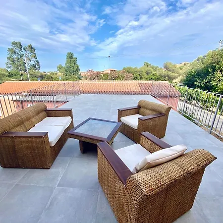 Quadrifoglio 住宿加早餐酒店 圣特奥多罗