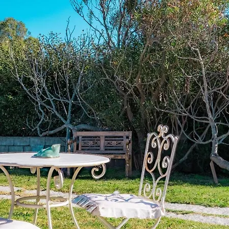 Quadrifoglio Affittacamere Bed & Breakfast San Teodoro (Sardinia)
