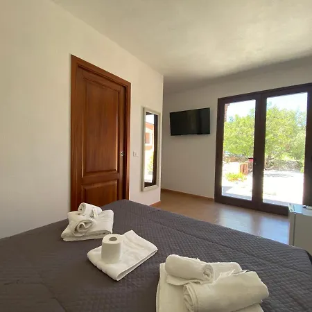 Quadrifoglio 4* San Teodoro (Sardinia)
