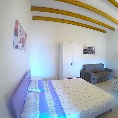 Quadrifoglio Affittacamere Bed & Breakfast *