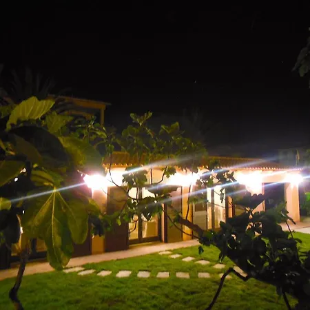 ベッド・アンド・ブレックファスト Quadrifoglio サン・テオドーロ